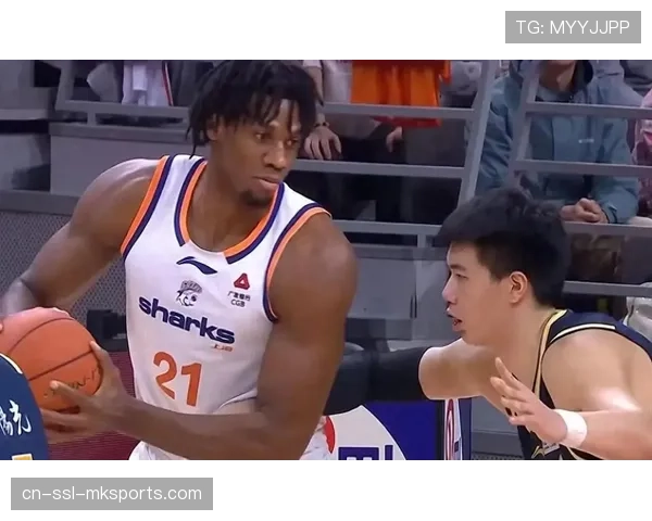 广东二阵容正负值全面崩盘 萨林杰徐杰组合效果不佳